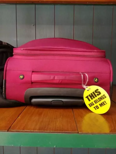 Usluga čuvanja garderobe u Zadru, RH