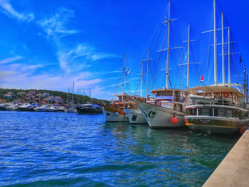 Škola za voditelja i vozača brodice A i B kategorije