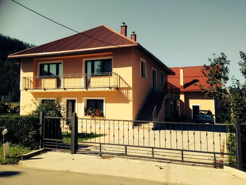 APARTMANI  NINA | KONOBA VOLTA