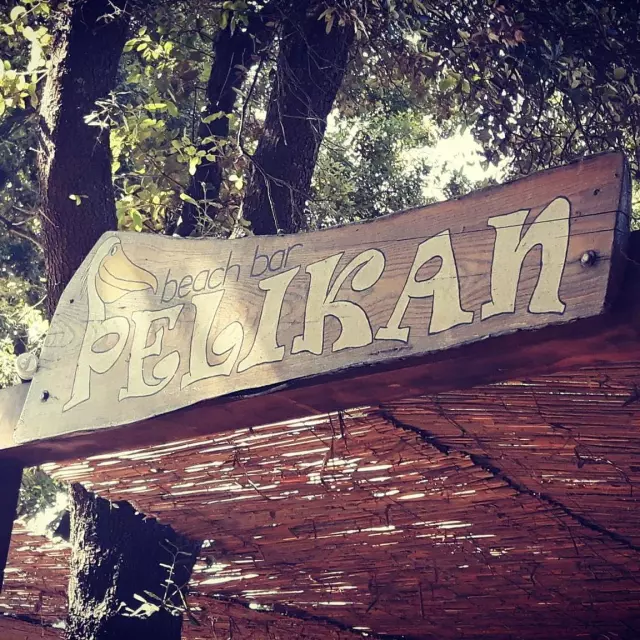 BEACH BAR PELIKAN