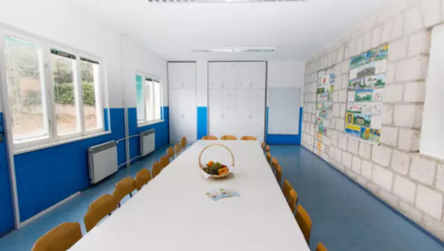 Školauprirodiiškolaplivanjaironjenja,Selce