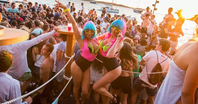 Špageti,ribairižotoufastfoodu,Hvar