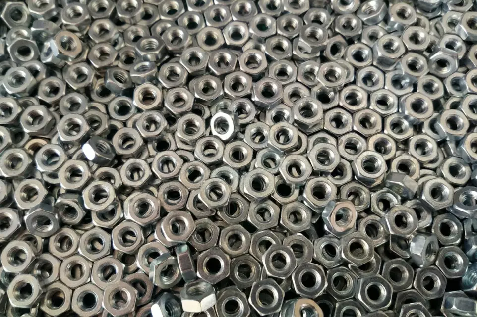 Otkup starog željeza i auta u gradu Novoj Gradiški