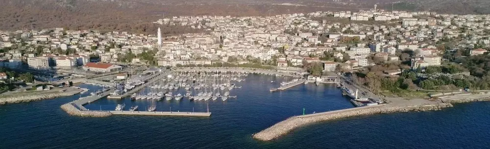 Gradnja i održavanje lučke podgradnje Novi Vinodolski