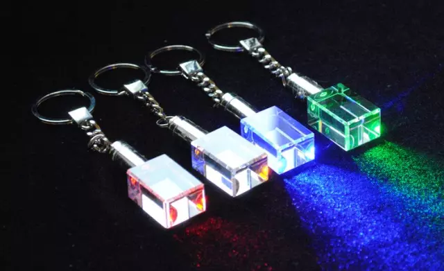 2Dlaserskograviranjekristalnogstakla,Turčin,Varaždin,Hrvatska