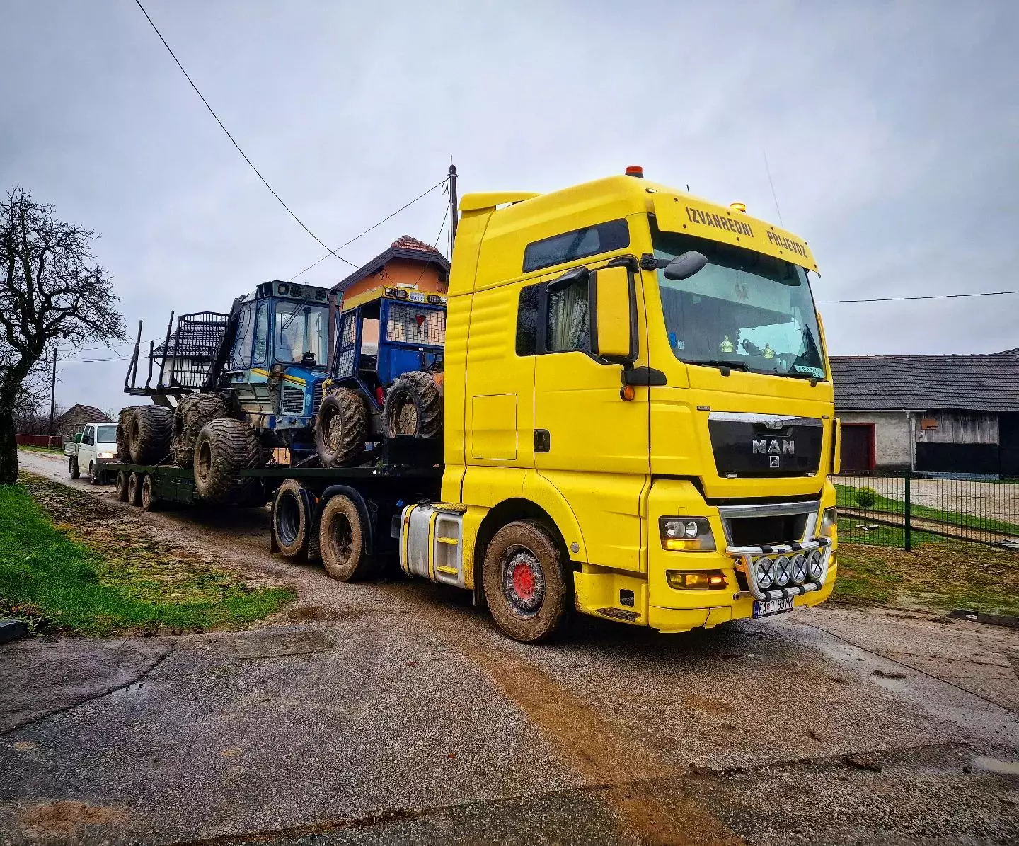 Prijevoz strojeva i vučna služba Karlovac Hrvatska