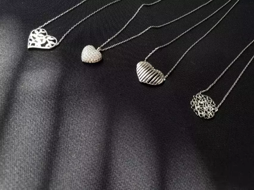 Ahatsrebro1 Ahatsrebro1