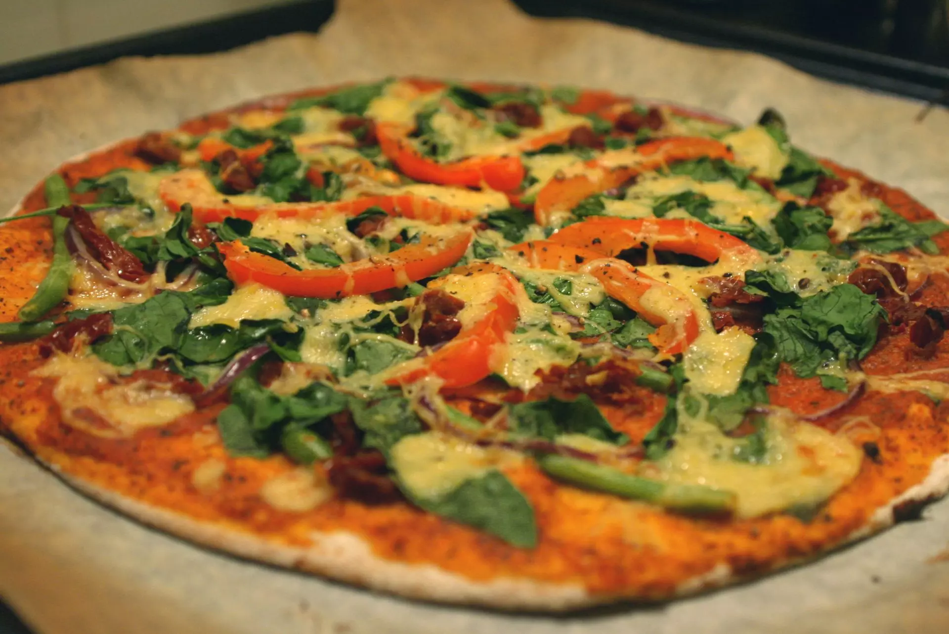 Dalmatinski specijaliteti i veliki izbor pizza Veliki izbor pizza i dalmatinski specijaliteti Hvar, RH