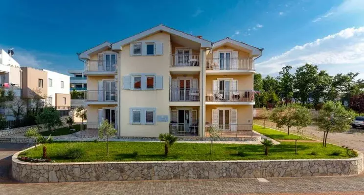 Apartmani za najam u Malinskoj