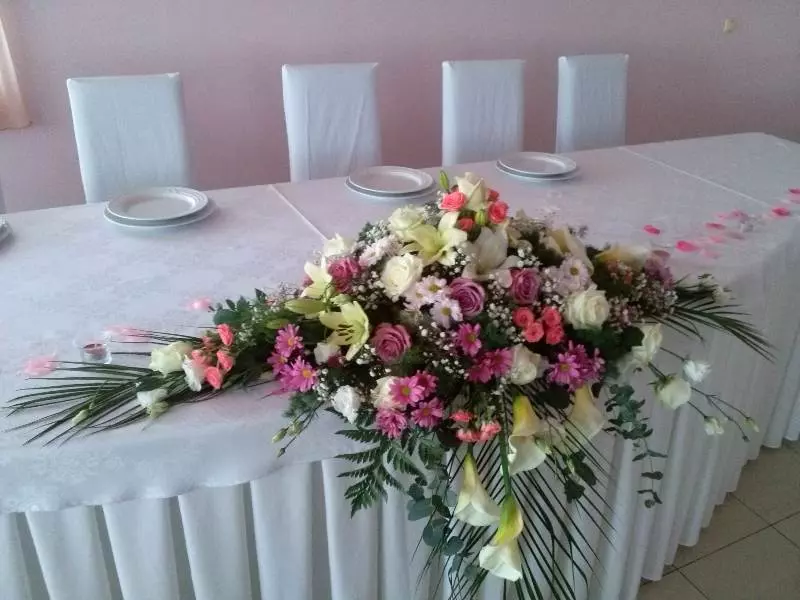 Aranžiranjecvjetnihbuketazavjenčanjaipogrebneusluge,Trogir