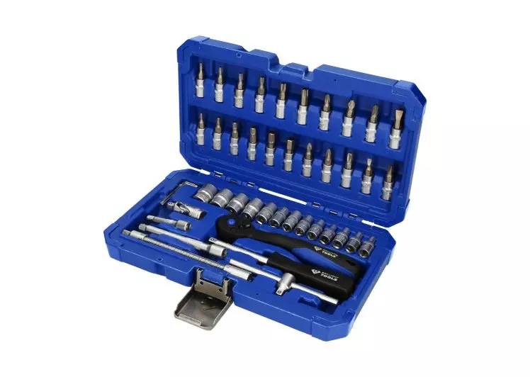 Prodaja guma u Metkoviću, Hrvatska