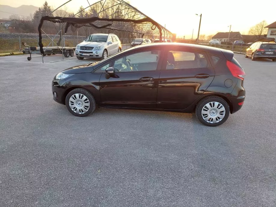 Najam osobnih vozila Ivanec, Hrvatska