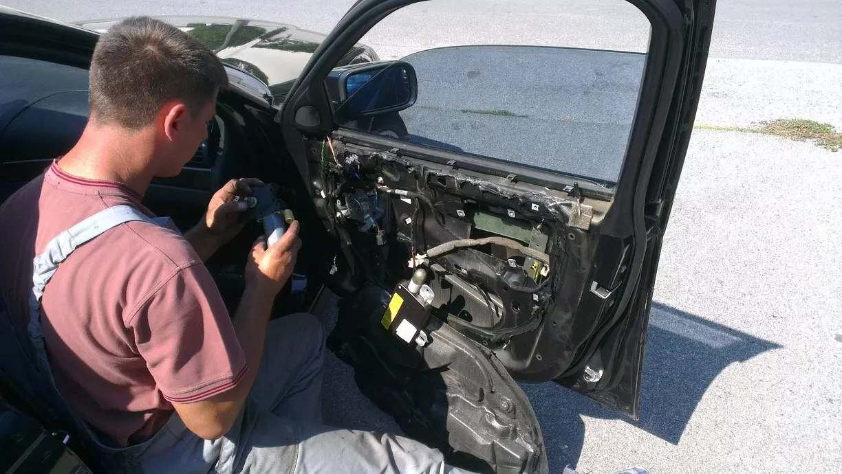 Autolimarija,lakiranjeipopravakauspuha,Zagreb,Dubrava