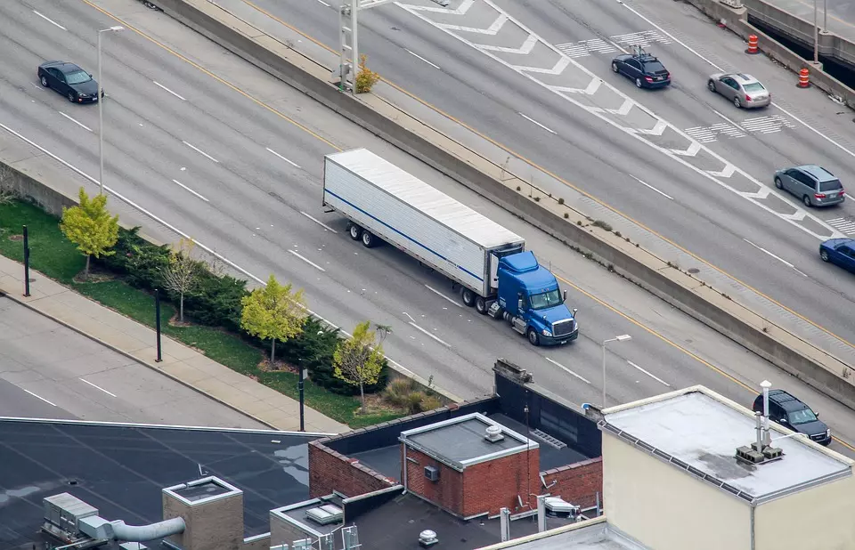 Autoprijevoz,domaći_prijevoz,međunarodni_prijevoz,prijevoz_robe,Samoborski_Otok3