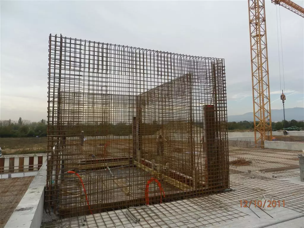 Armirački radovi u građevini u Dugom Selu