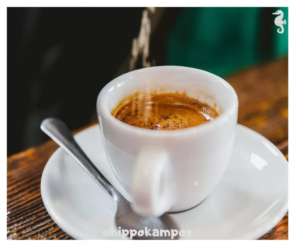 Sladoled i kava u beach baru, Saplunara, otok Mljet