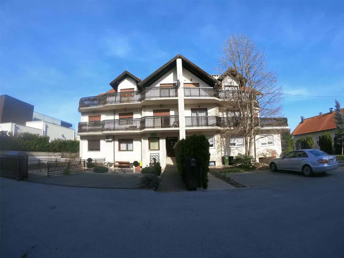 Kvalitetan smještaj i skrb za starije i nemoćne osobe Zagreb