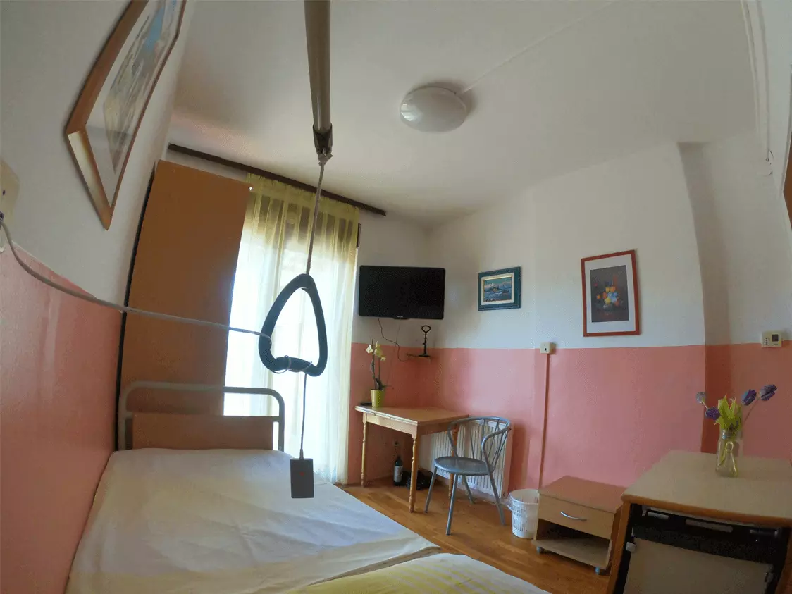 Kvalitetan smještaj i skrb za starije i nemoćne osobe grad Zagreb