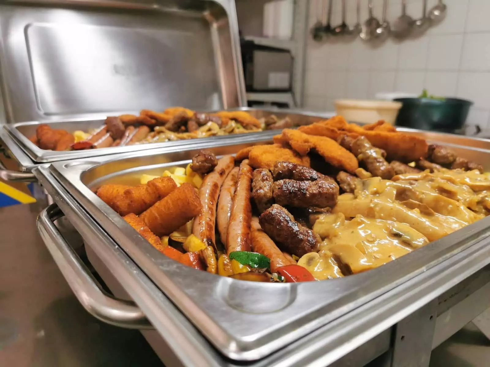 Usluge cateringa i dostave hrane Catering i dostava hrane Požega, RH