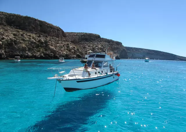 Brodoviinautika,nautičkiturizam,BaškaVoda