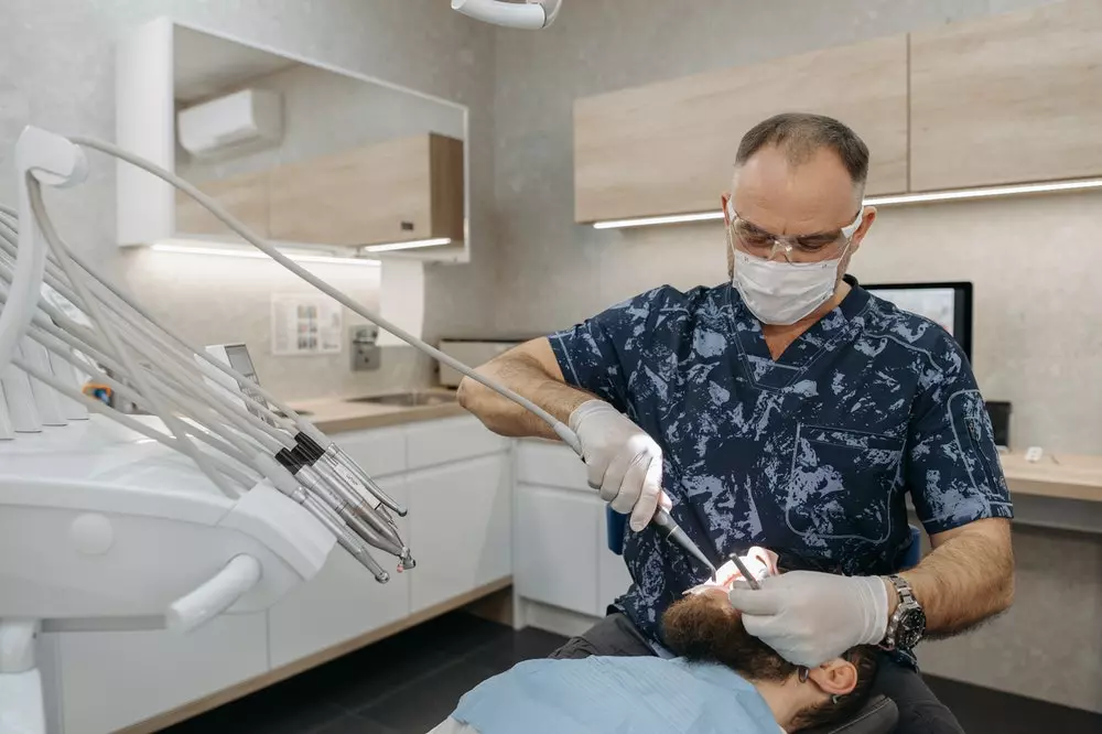 Kvalitetne dentalne usluge Imotski u RH