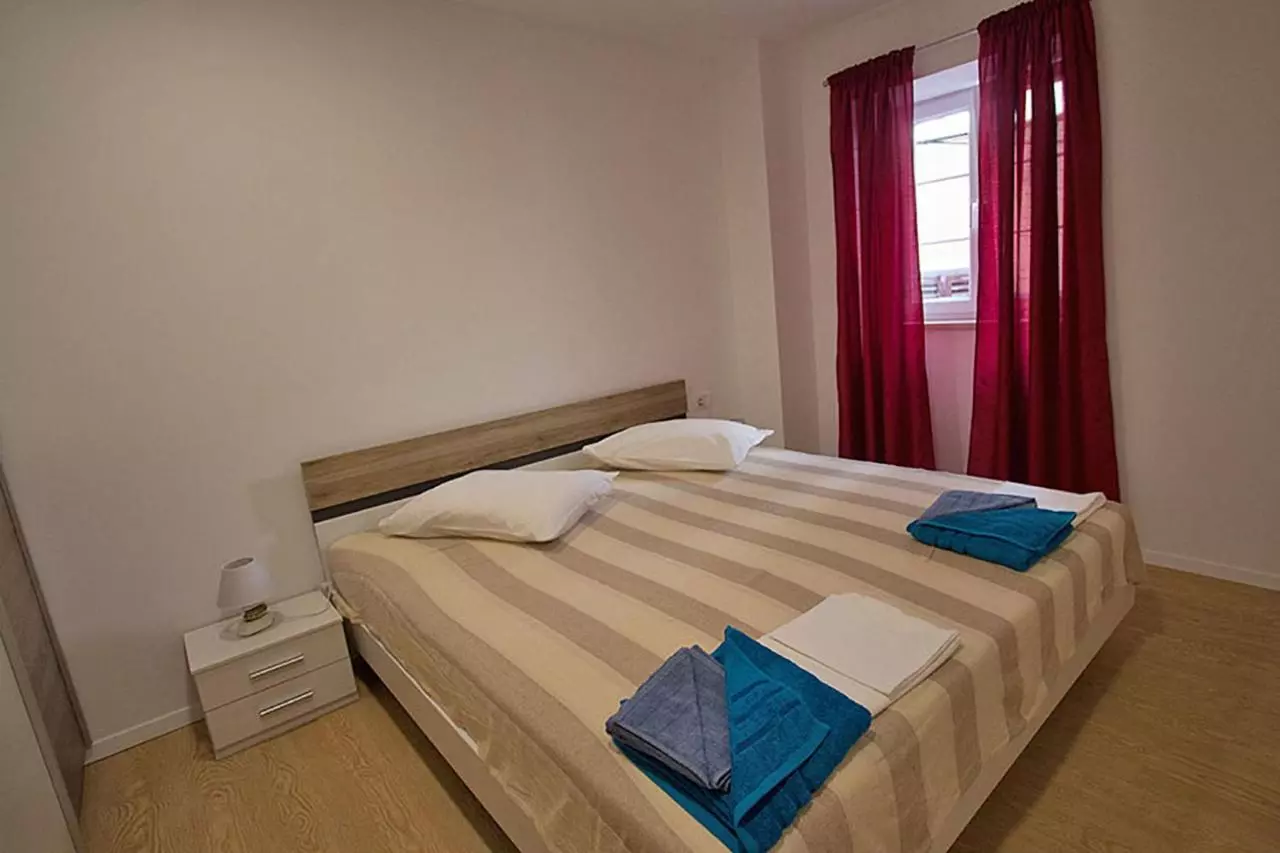Najam apartmana u gradu Karlobagu Hrvatska