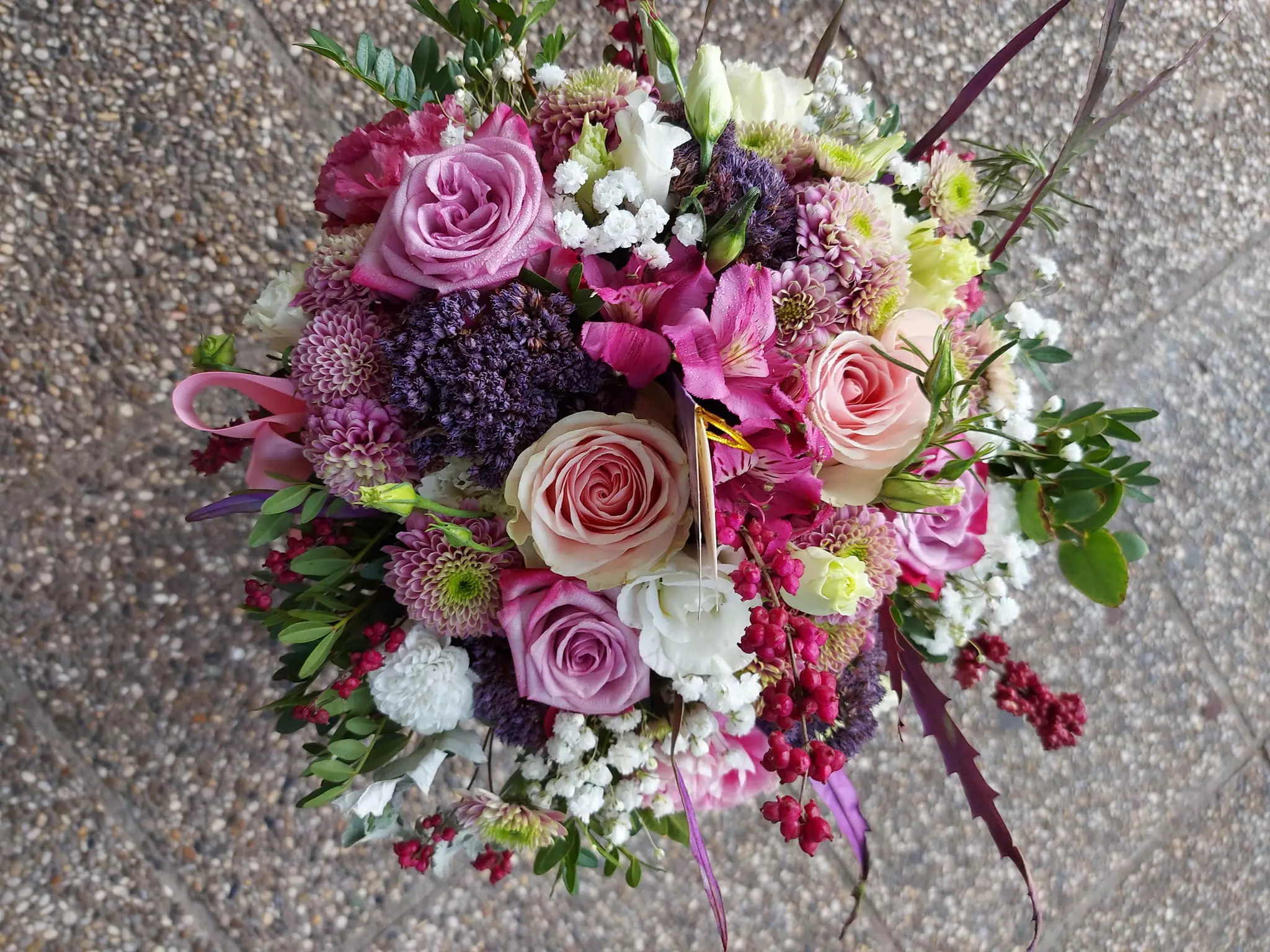 Prodaja lončanica, cvjetne dekoracije Prodaja lončanice Zagreb Hrvatska