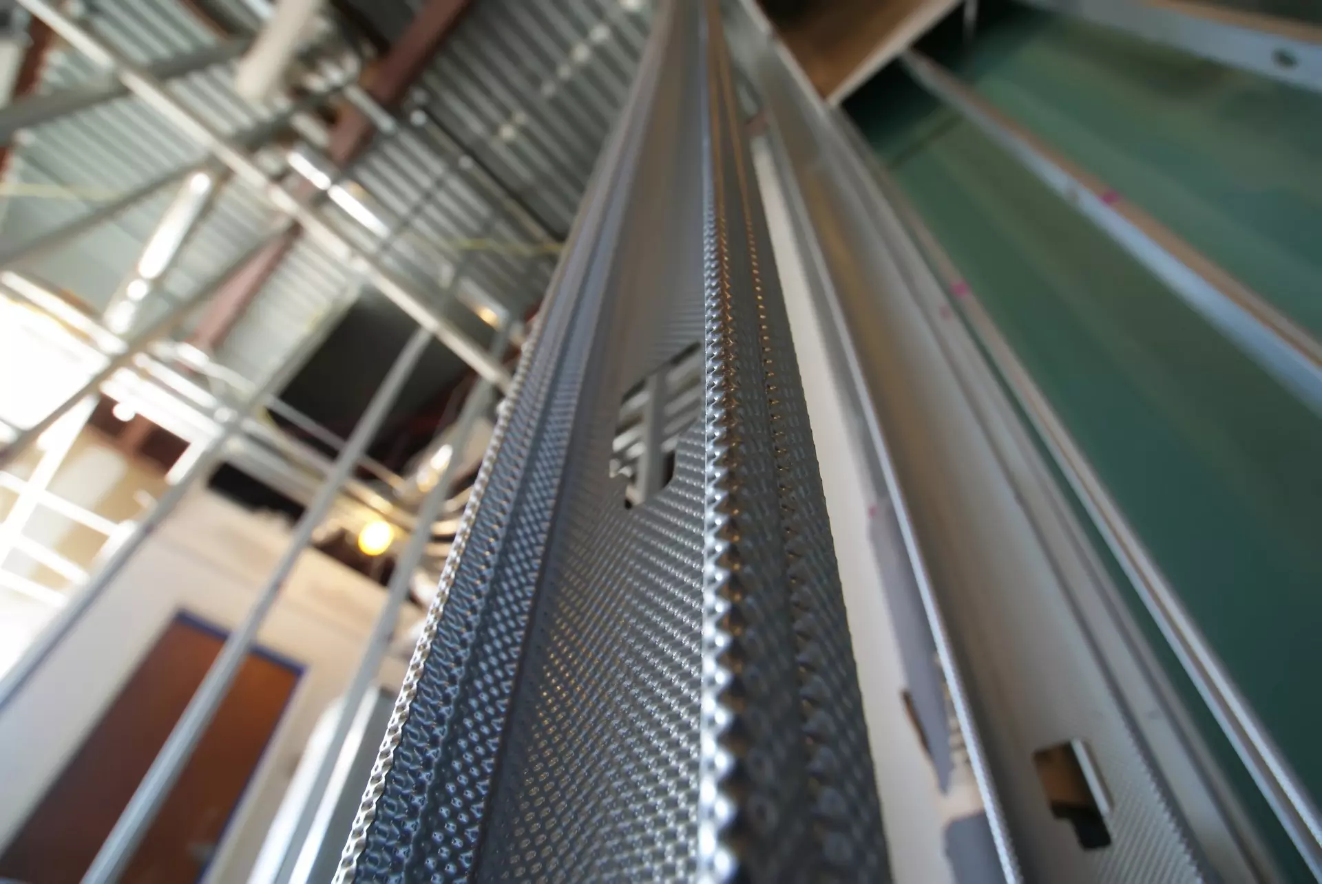 Consultinginthefieldofsandwichpanelsandmetalstructures,Croatia3