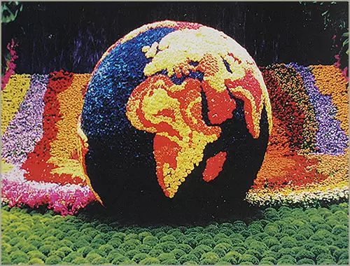 Cvijeće,ukrasnoisobnobiljetepoklongalerija,Stubičketoplice,Hrvatska Cvijeće,ukrasnoisobnobiljetepoklongalerija,Stubičketoplice,Hrvatska