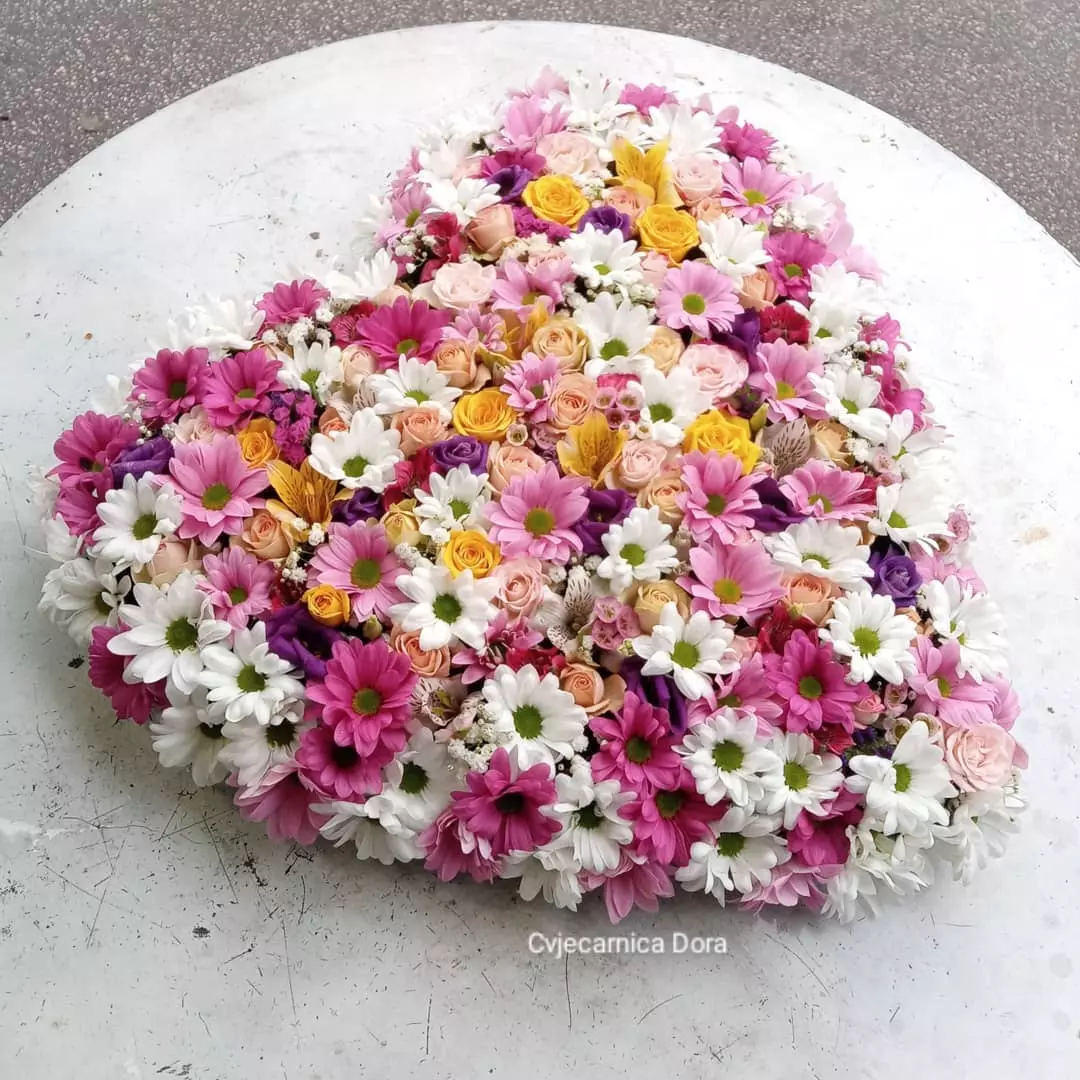 CvijećeiaranžmaniHeinzelova5