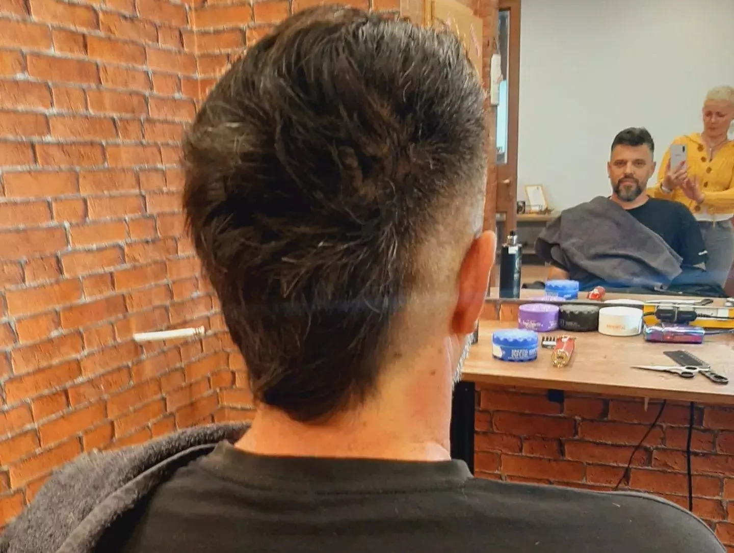 Muško šišanje u brijačnici Muško šišanje i brijačnica Varaždin
