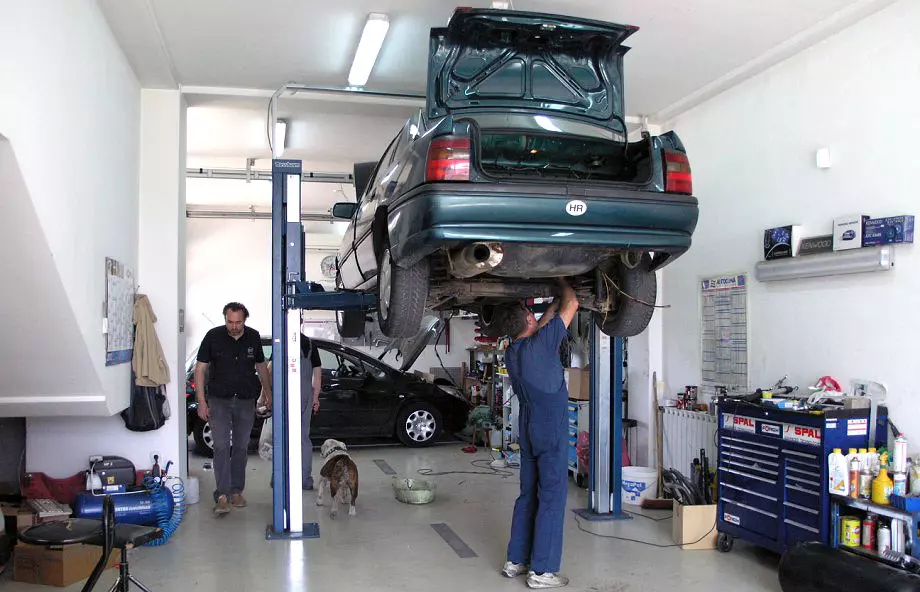 Autoservis vozila Autoservis za sva vozila Zagreb, Sesvete