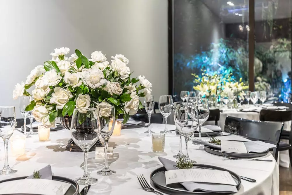 Dekoracijesvadbenihsvečanosti4 Dekoracijesvadbenihsvečanosti4