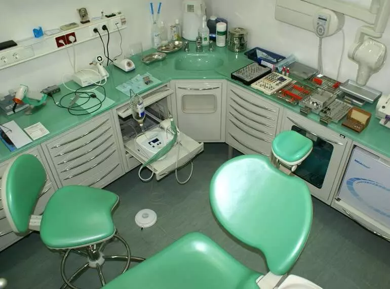 Parodontologija i protetika Dubrovnik, RH