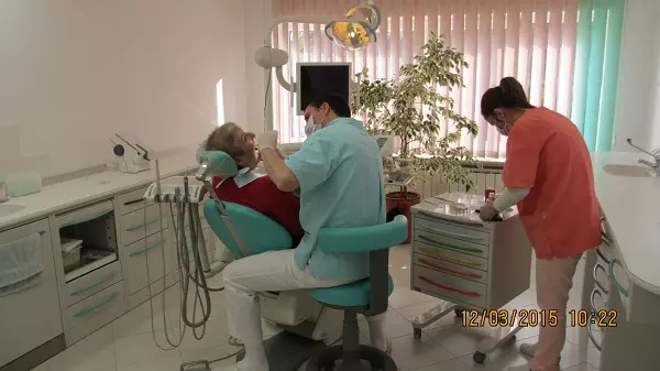 Dentist,stomatolog,zubniliječnik,Plovanija,Buje,Istra