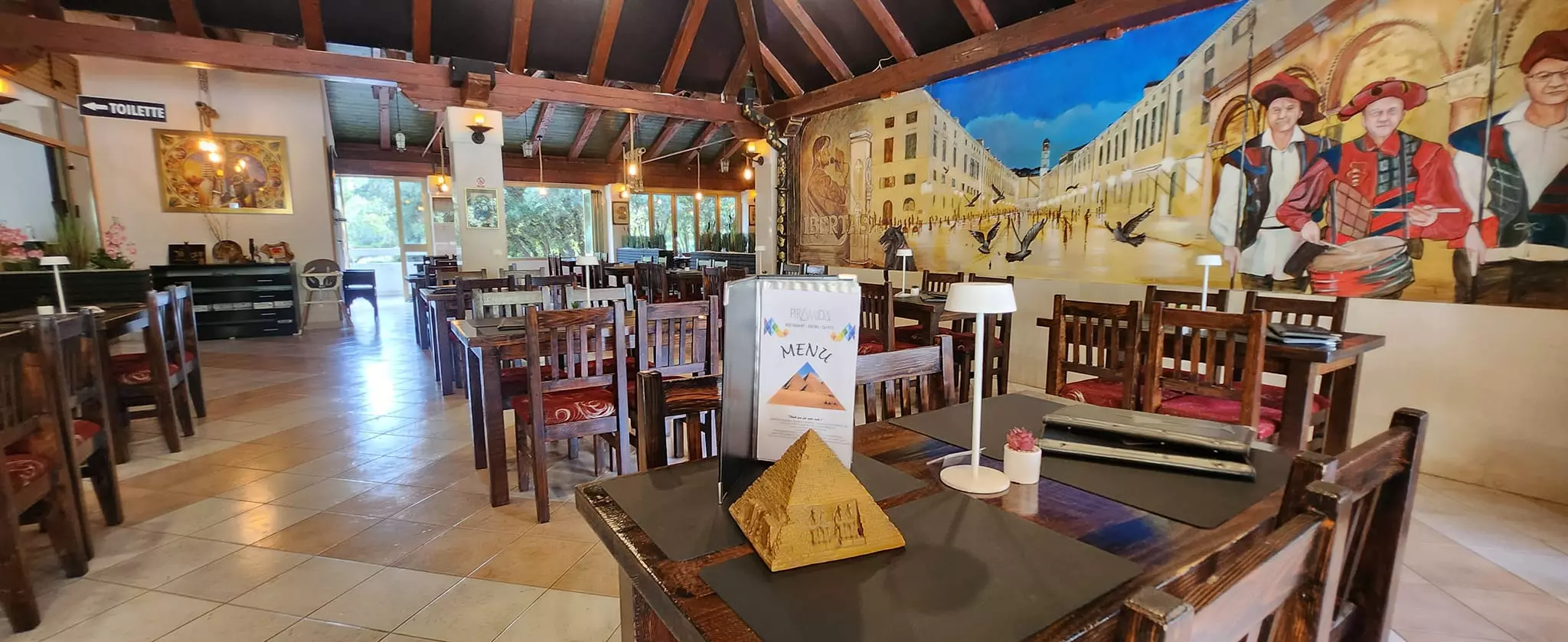 domaći specijaliteti Domaći specijaliteti