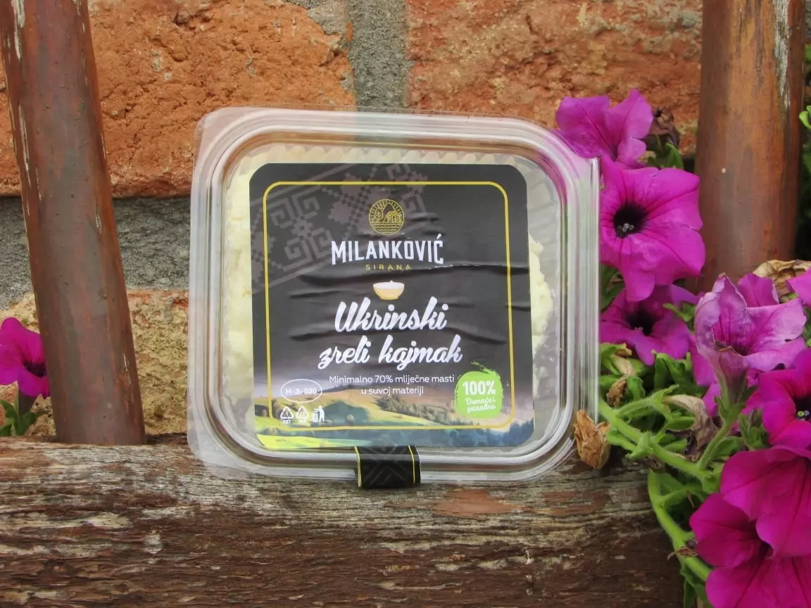 Domaći sir Domaći sir i kajmak u Donjim Palačkovcima, BiH