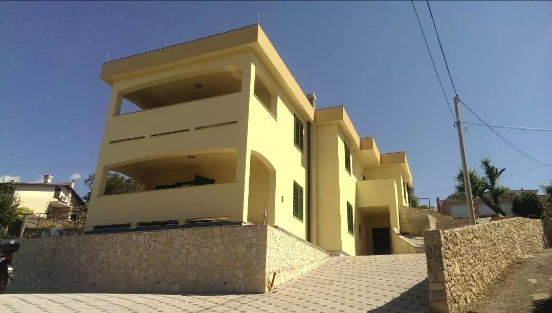 Montažne i niskoenergetske montažne kuće u Dugoj Resi, Hrvatska