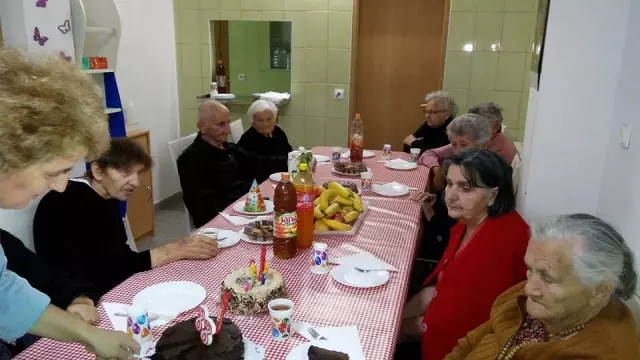 Domzanepokretneosobe,NovaGradiška