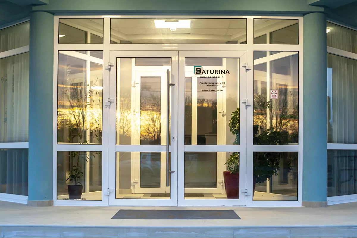 DomzastarijeosobeBaturina,Virovitica1