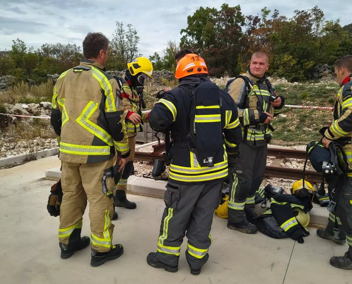 Edukacija građana o zaštiti od požara u Dugom Ratu