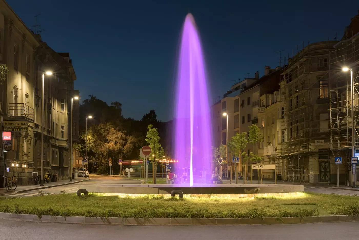 zastupanje Zastupanje i plasiranje svjetiljaka Siteco, Hrvatski Leskovac