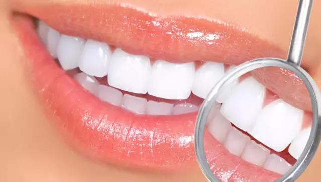 Estetskaipolivalentnastomatologija,Makarska3