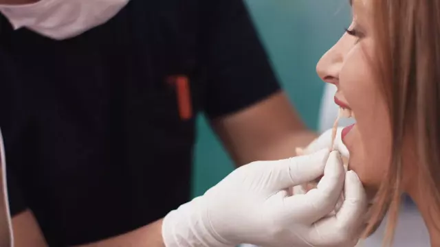 Estetska stomatologija fiksna i mobilna protetika