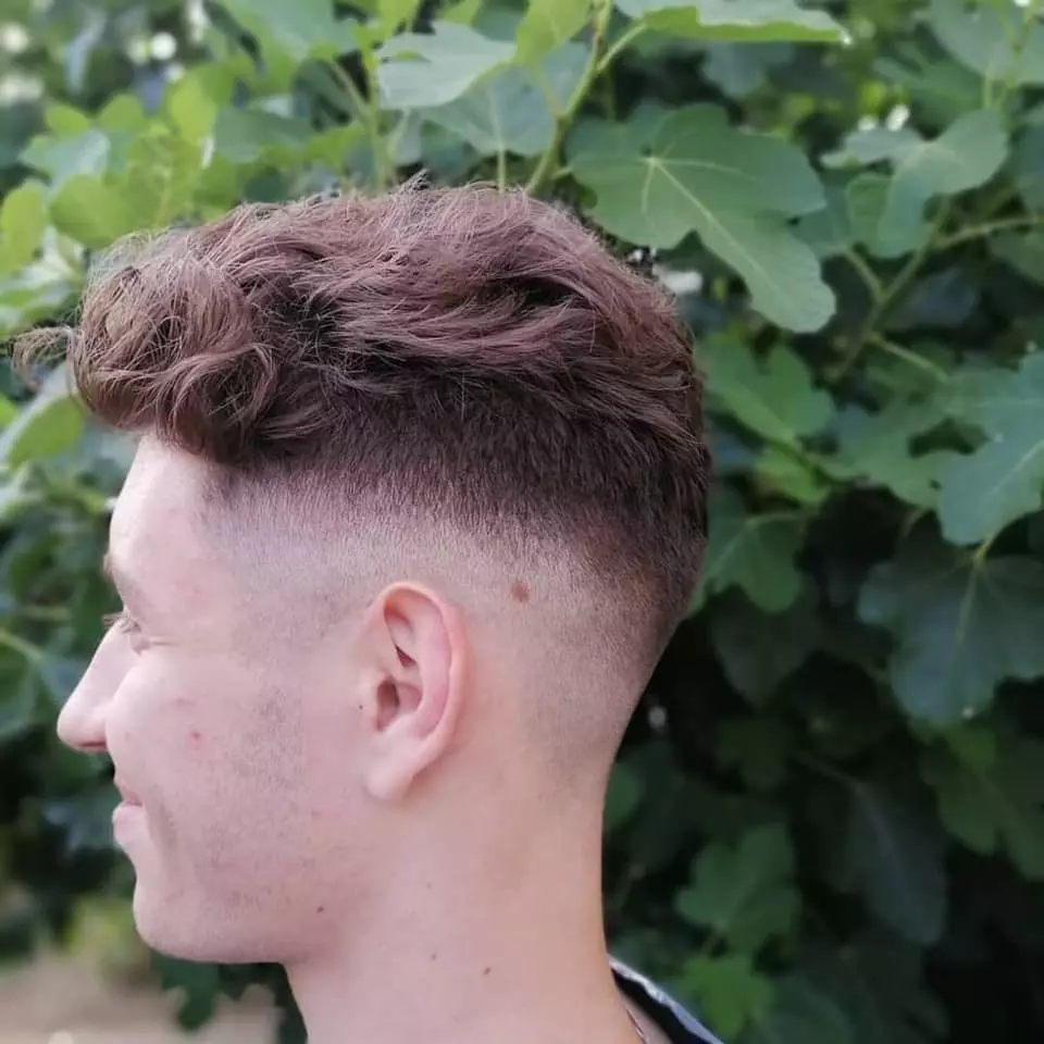 Felizfrizerskisalon1