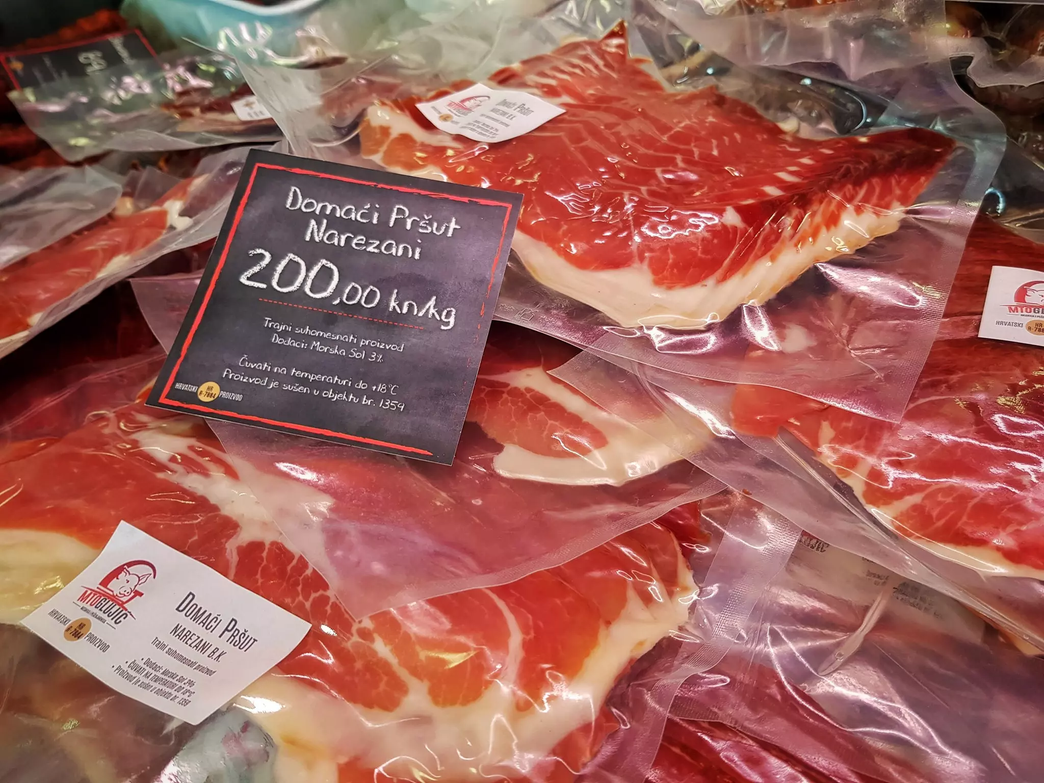 Usluga pečenja janjaca i odojaka Usluga pečenja odojaka i janjaca, Rijeka