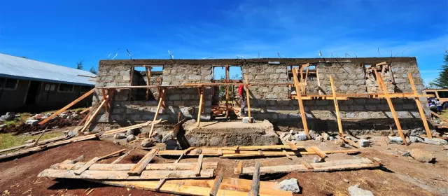 Građevinskiradoviodtemeljadokrova,Karlovac,Karlovačkažupanija,Hrvatska Građevinskiradoviodtemeljadokrova,Karlovac,Karlovačkažupanija,Hrvatska