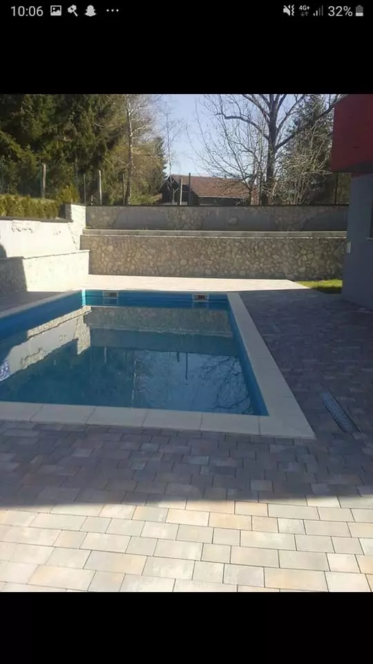 GradnjaodtemeljadokrovaimontažanadstrešnicaOtočac,Hrvatska2