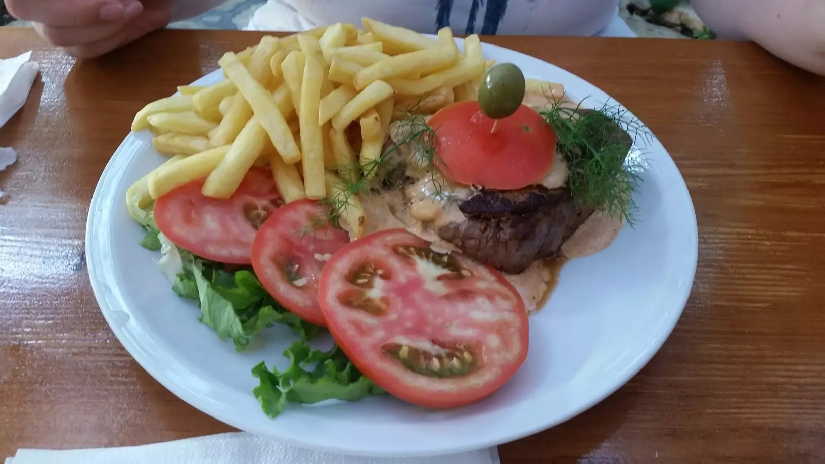 Najbolja zalogajnica na plaži Zalogajnica uz plažu Rovinj, Istarska