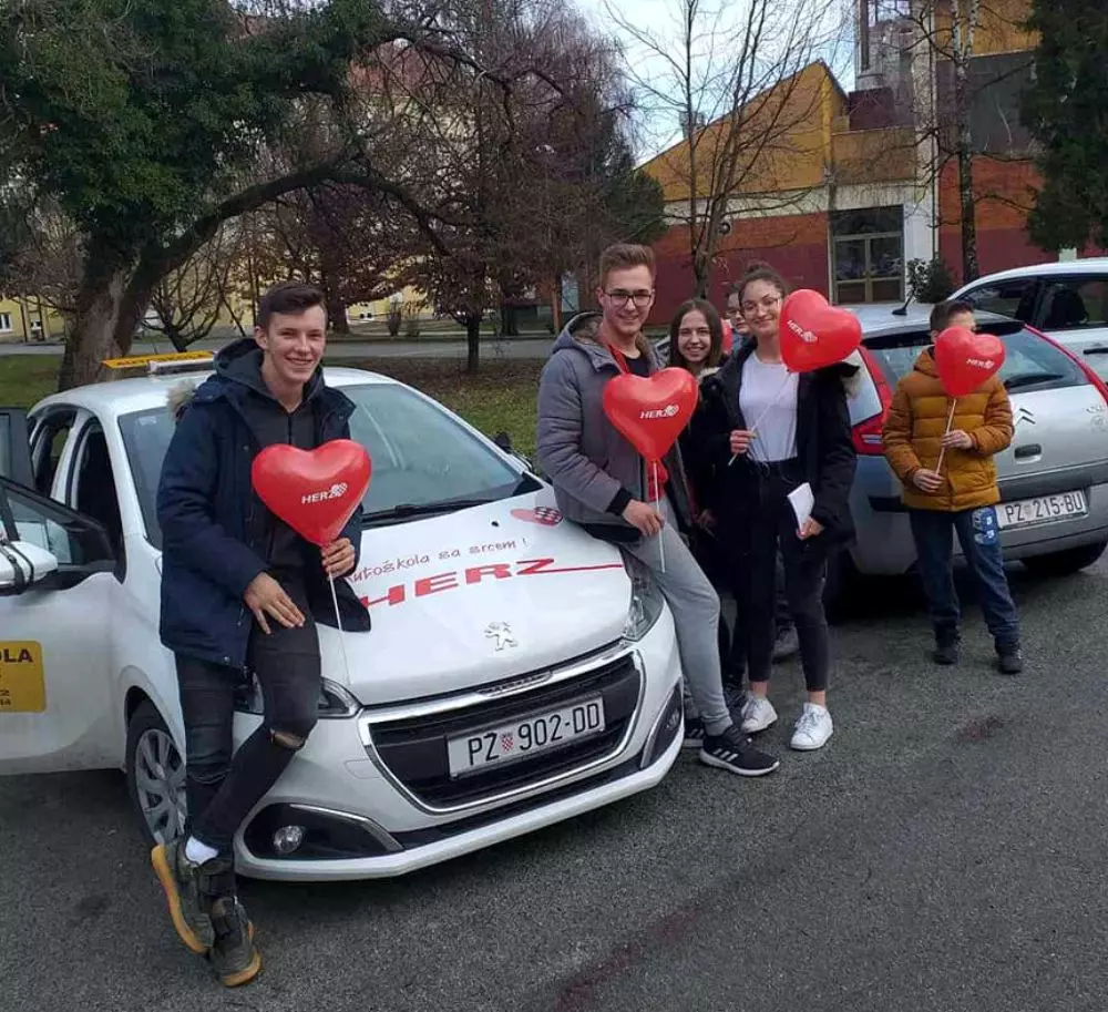 Osposobljavanje kandidata za vozače grad Požega, Hrvatska